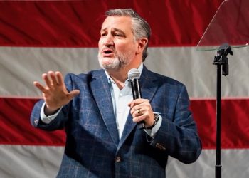 Texas Sen. Cruz takes aim at Democrat Senate candidate Peltola, accuses her of recruiting opponent’s namesake to confuse Alaska voters and take votes from GOP incumbent